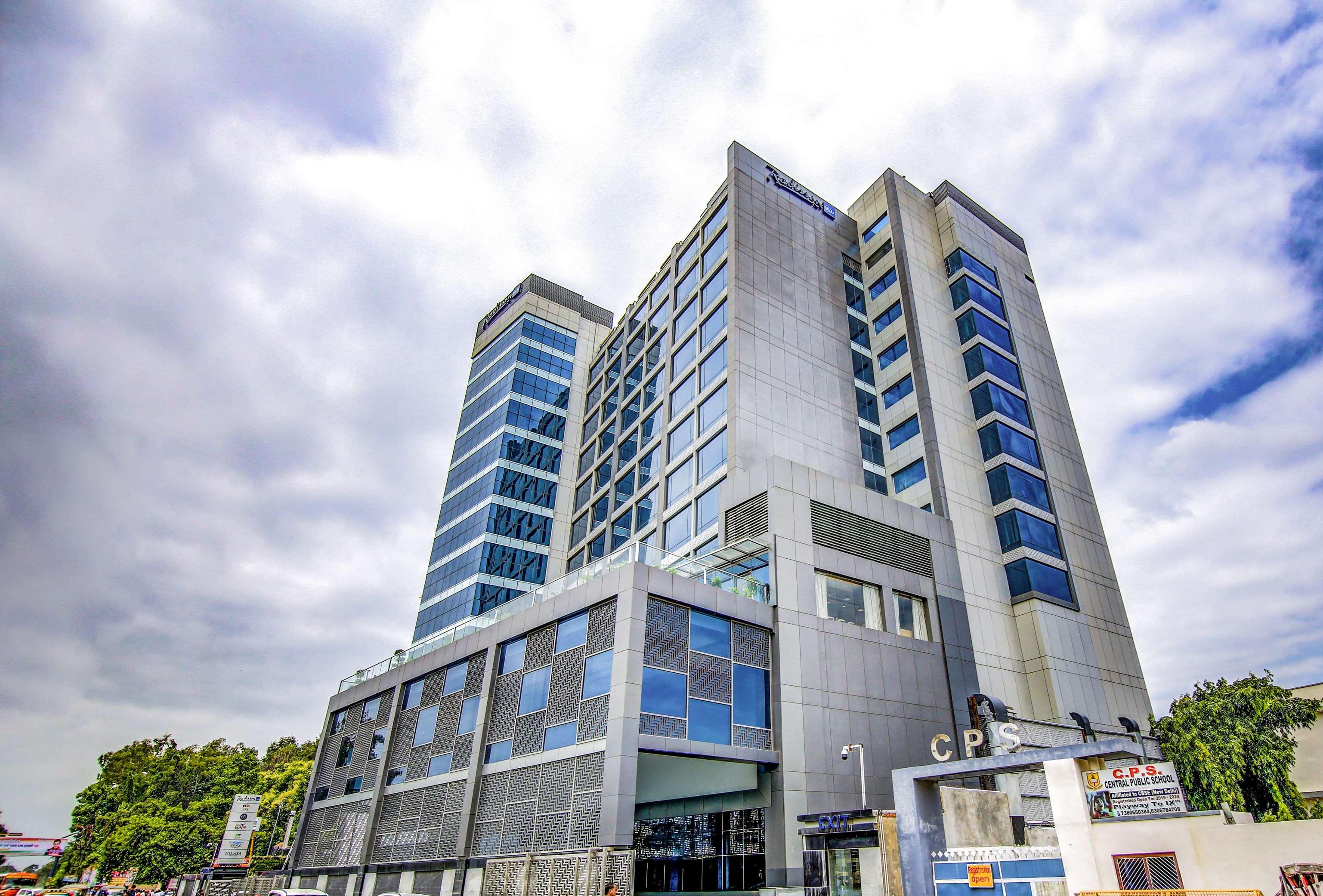 Radisson Blu Gorakhpur Ξενοδοχείο Εξωτερικό φωτογραφία